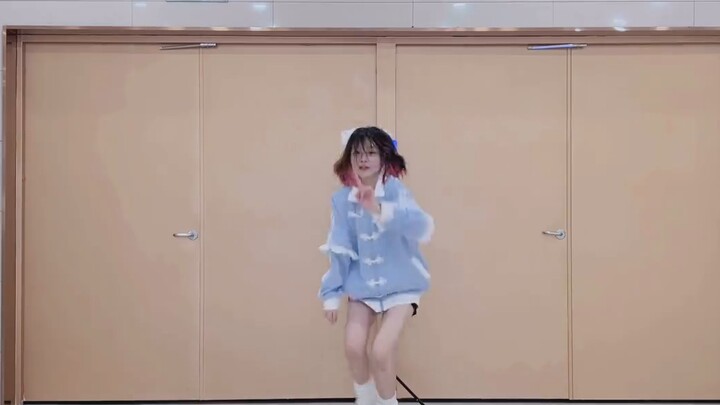 [19-year-old birthplace] キャットラビング | cat loving [Sakai Hana]