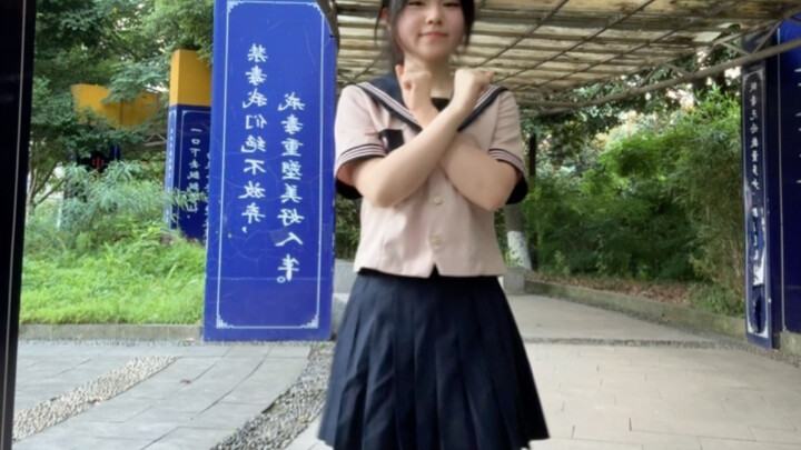花絮｜人在尴尬的时候会假装自己很忙՞˶･֊･˶՞