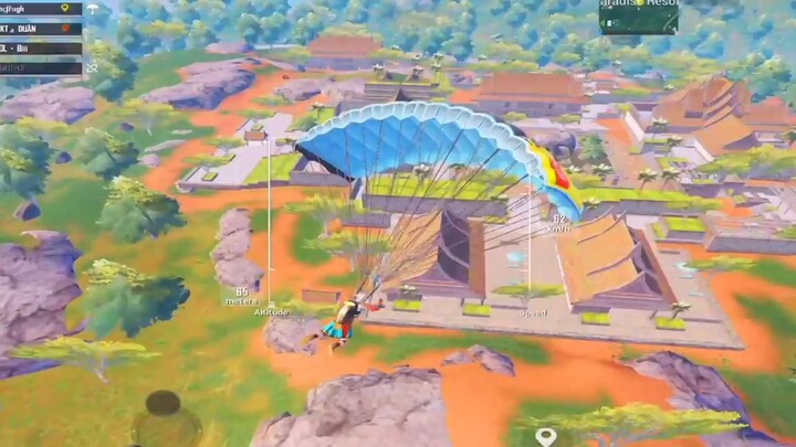 Gặp Đồng Đội Có Kĩ Năng SIÊU CHÍ TÔN. Bắn Và Ping Vị Trí Địch Rất Vô Lí _ PUBG M