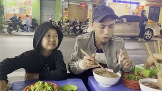 Mao Đệ Đệ Lần Đầu Ra Phố Đi Bộ Hồ Gươm Thưởng Thức Ẩm Thực