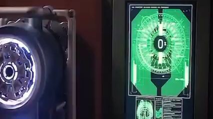 isang bala ang lumilipad patungo sa isang lalake