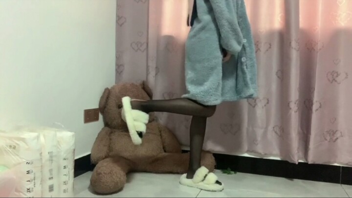 My pajamas are so cute, and my socks look great too. Haha, I’m such a narcissist!