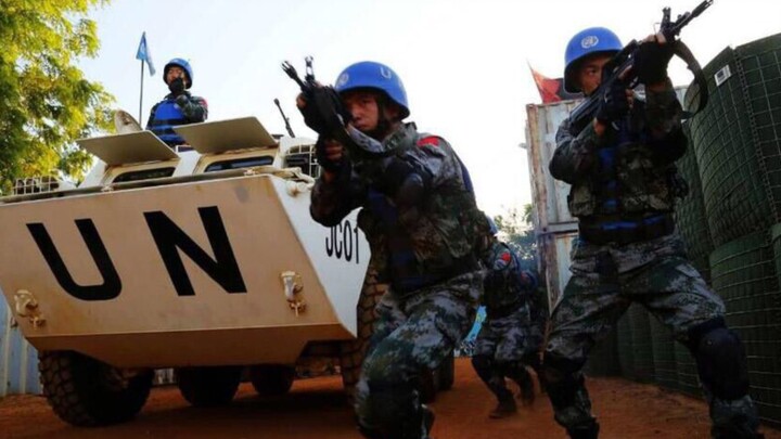 “Quốc kỳ Trung Quốc, cho qua!” Phiên bản “Chiến Lang” ngoài đời thực đang diễn ra tại Mali, châu Phi