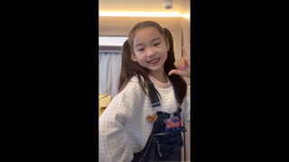 董璇女儿真的可爱又灵动诶，舞感也好好～