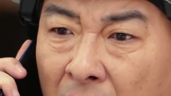 من بالضبط هو الذي يلفق التهم ومن هو الذي يوقع الآخرين في الفخ؟