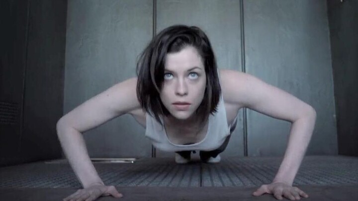 Menjalani 1 menit di penjara virtual setara dengan 10 tahun hukuman penjara, gadis itu langsung meny