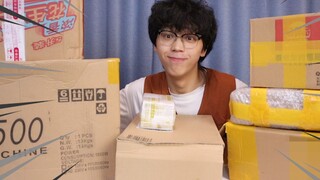 ชายคนนี้กักตุนสินค้าส่งด่วนมาครึ่งปีแล้ว แล้วก็ซื้อมันมาทีเดียวหมด เขาซื้ออะไรไปล่ะ