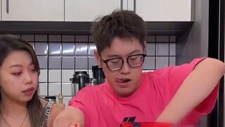 Perilaku berani apa lagi yang pernah dilakukan suami Anda?