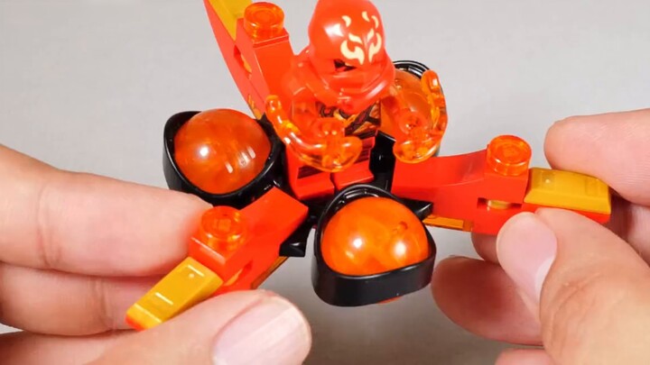 รูปแบบการเล่นค่อนข้างสดใหม่: ลองเล่น LEGO Ninjago 71777 Kai's Dragon Force Phantom Flip