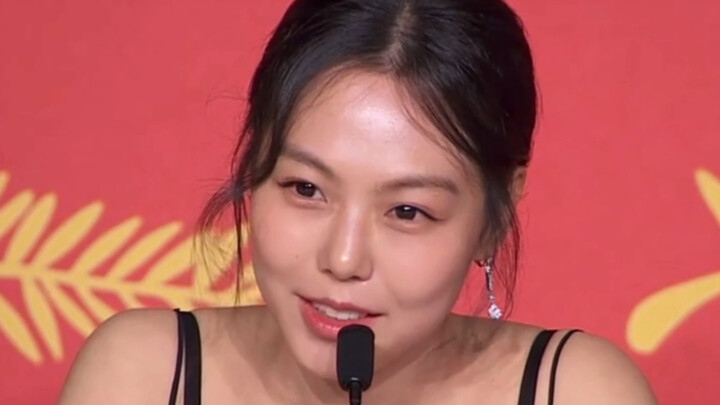 【Kim Min-hee】Selalu Punya Aura yang Tenang dan Damai