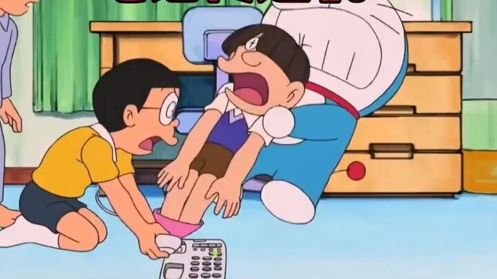 Doraemon: A telephone transmitter that can directly transmit things through the phone