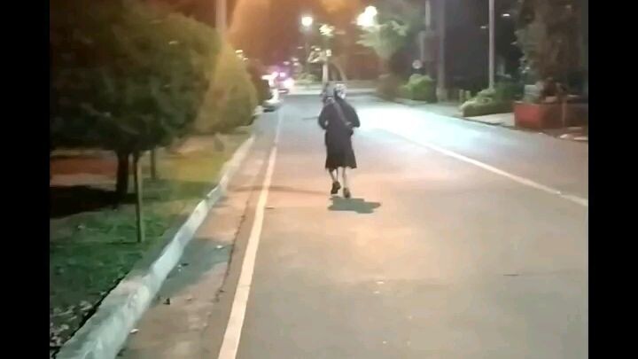 The Living  4X inspirational quotes 3