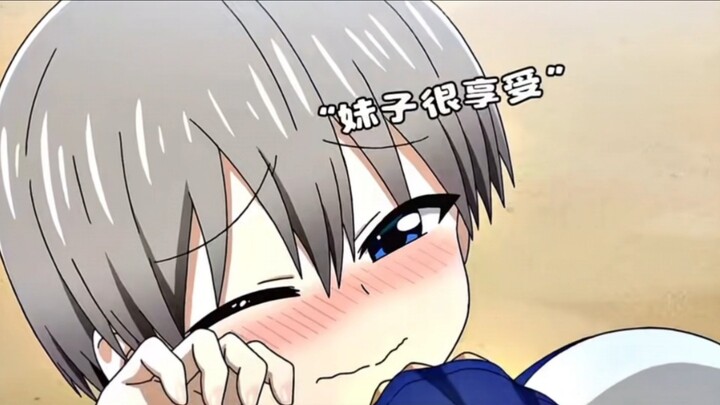 The junior female student was disobedient and got beaten up badly by the senior male student!