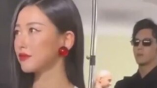 ฉากที่โด่งดังของเฉินมู่ฉีในมิลาน เหมือนกับบอดี้การ์ดตัวปลอม และหยินโชวและลูกชายของเขาดูเก๋ไก๋จริงๆ