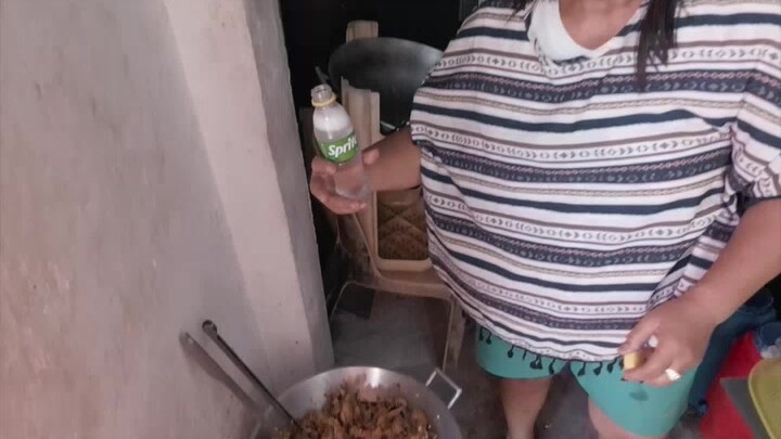 Panduan langkah demi langkah membuat “ayam goreng bekas” ala kampung nelayan Filipina, biar kelak ka