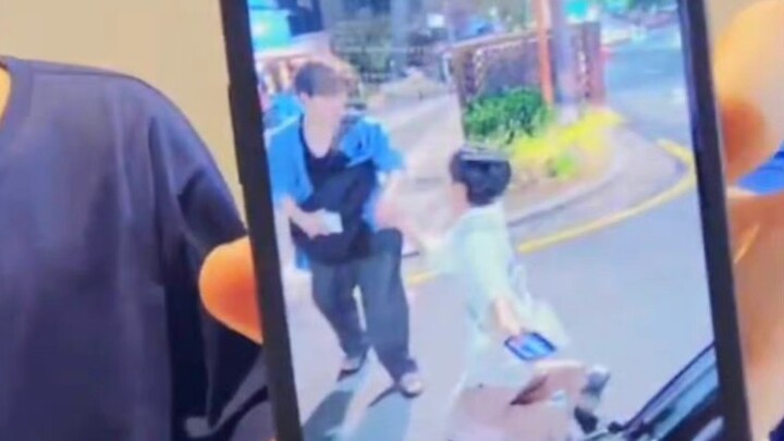 Three Perspectives on Yin Jinghan Kneeling in the Street                                     What on