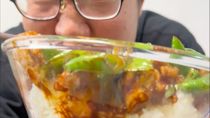 ไม่มีใครปฏิเสธความเย้ายวนของกับข้าวได้หรอก!