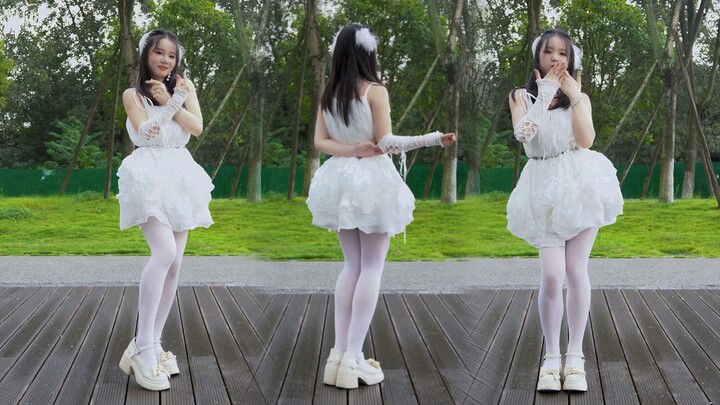 Ooh~ Kelinci Putih Mengucapkan Selamat Mid-Autumn Lebih Awal [Istana Guanghan]