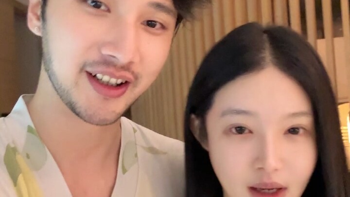 “Từ nay đừng gọi tôi là anh chàng bết dầu nữa, tôi là chàng trai sảng khoái của Safeguard đấy!”