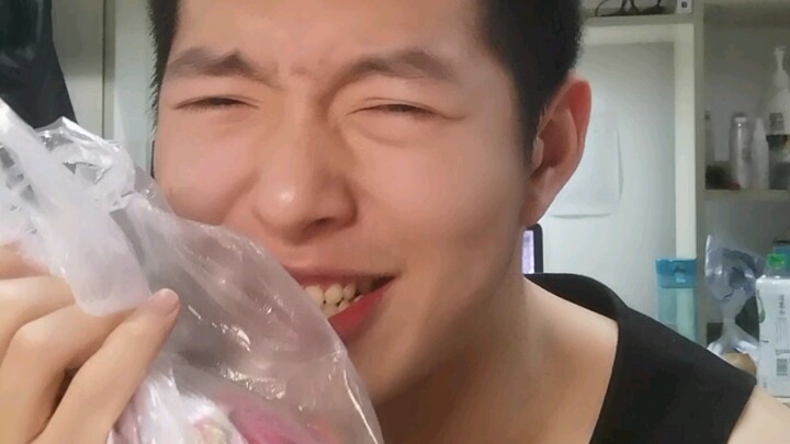 Teacher Guo’s Red Heart Dragon Fruit: Teacher Guo Impression Show 2.0