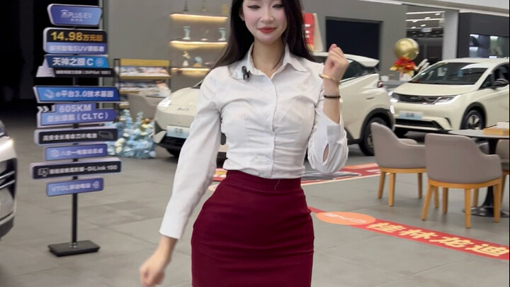 الرئيس أصرّ على أن أرقص رقصة الديبندنس احتفالاً!