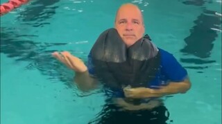 水中求生教学：如果你穿着长裤落水怎么办