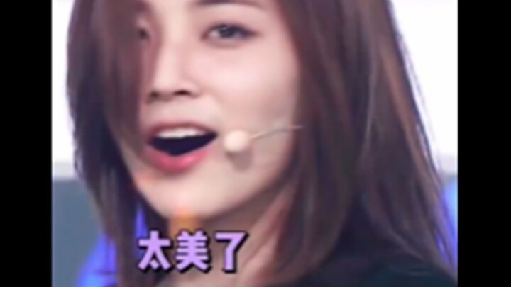 Cảnh tượng nổi tiếng đến một cách bất ngờ, và tôi đã bị mê hoặc sâu sắc