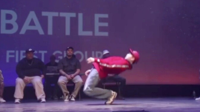 Dẫn đầu sinh viên nước ngoài tham gia cuộc chiến tại Hoa Kỳ! Một vòng đấu siêu thú vị