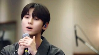 HWANG MINHYUN Singing  - Again [Band Live] ‼️