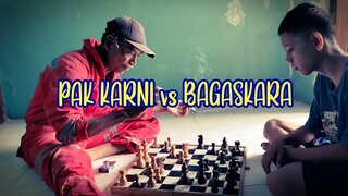 BAPAK PROYEK vs BOCIL SD - (pertandingan catur)