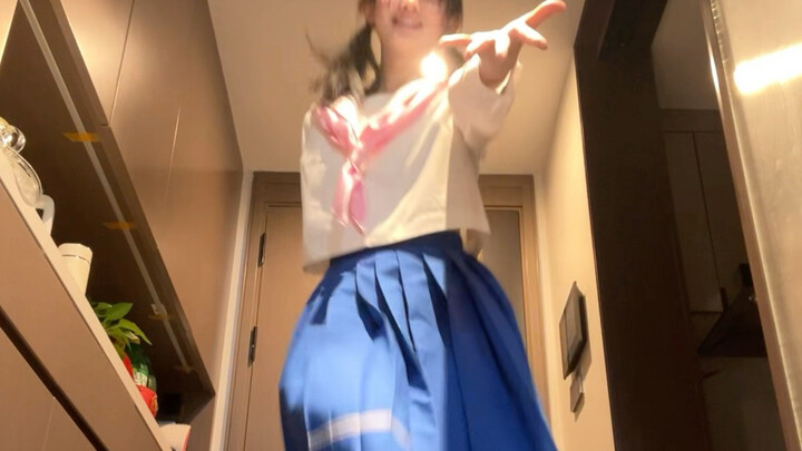 No one told me Kansai’s white-collar, plain kimono look is this adorable! #darling