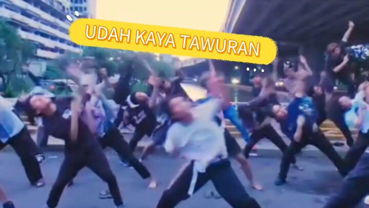 LEBARAN WIBU YA JOGETTT