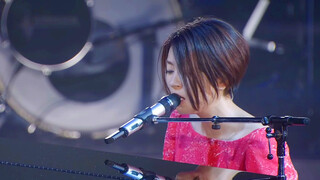 Utada Hikaru "First Love" siaran langsung