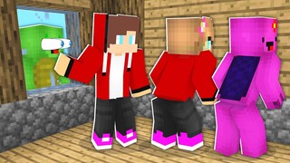 What is MAIZEN DOING to GIRLS? MIKEY SPY! - Parody Story in Minecraft! (JJ TV)
