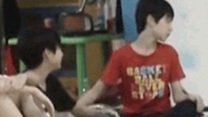 【Tường Lâm】Học sinh tiểu học ngốc nghếch đùa giỡn, đừng làm tôi cười chết luôn nhé!