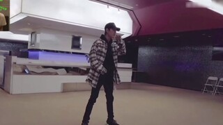 Khi Tiêu Chiến nhảy bài "Ngô Sâm"...