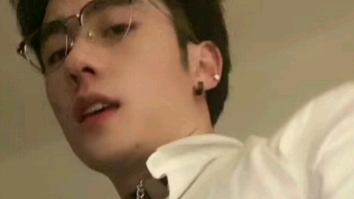 【พี่เฉาในห้องติ๊กต็อก】มุมมองนี้ใครชอบบ้าง ฉันไม่บอกหรอกนะ