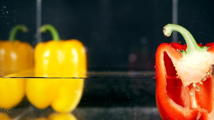 Thử chơi bản “Paprika” của Kenshi Yonezu bằng âm thanh nước