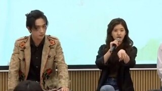 Zhao Lusi mengancam: Tingginya 188cm! Li Hongyi segera berdiri setelah mendengar ini.