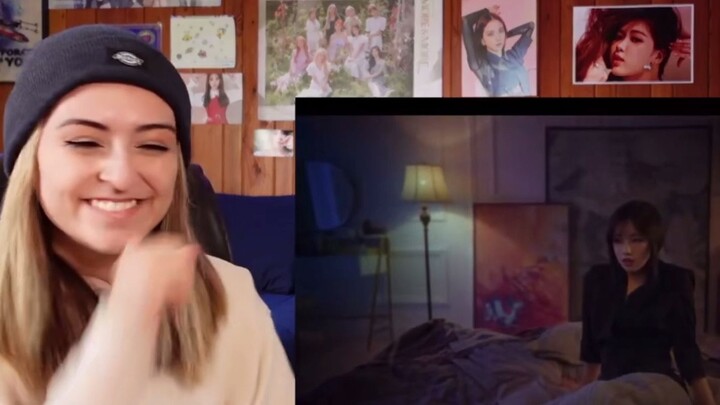 [Sub Indo] Kak Isa Bereaksi ke MV Raina “Bonnie & Clyde” — Pujiannya Sampai Bikin Nggak Bisa Bernapa