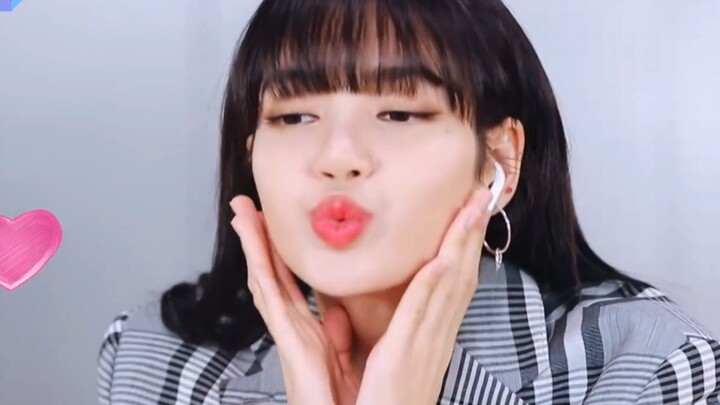 Yu Shuxin และครู Lisa จูบกันจากระยะไกล ฮ่าฮ่าฮ่า | ความหลงใหลของ Xinzi บน Weibo | Kong Xueer และ Xu 