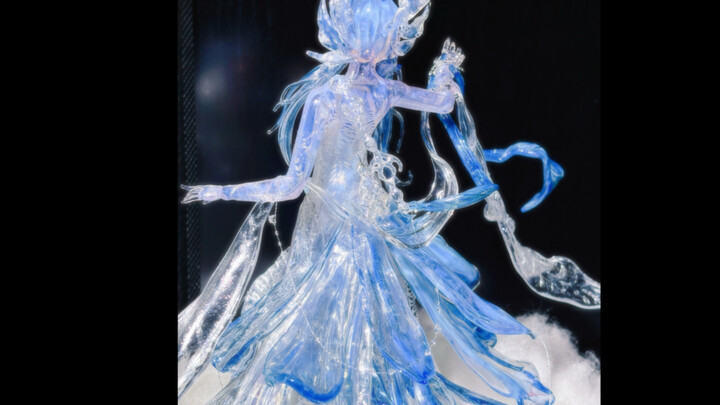 هدية عيد ميلاد دافئة لـ نوان نوان