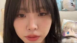 Liyuu Instagram - Live 11/09/2024