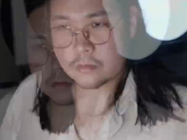 这个男人的自信跳到我心坎里