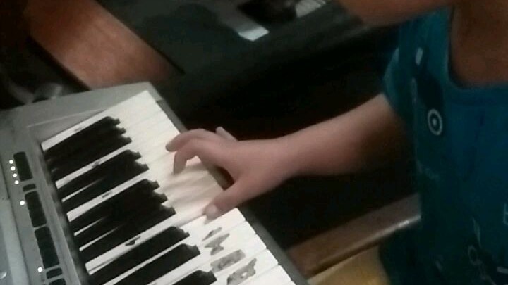 Belajar piano