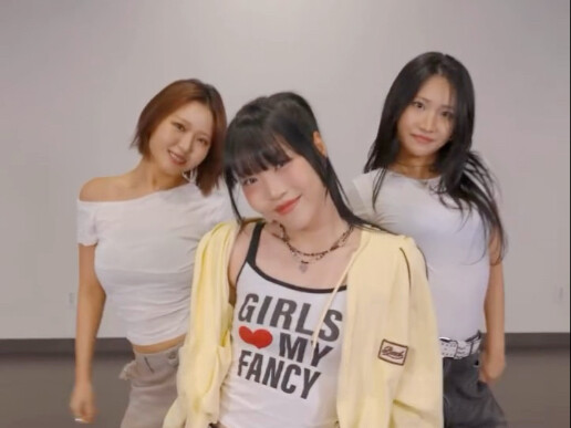 Biên đạo múa gốc ở đây để thử thách! TURNS [Nain & Nanju & Kina] tham gia thử thách nhảy "STYLE" của