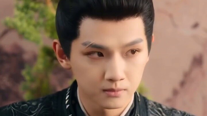 Lu Huai's smile is worthless.