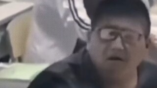 男生：我是谁？我在哪？我在干什么