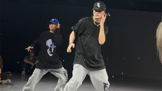 在胡老师身边跳着跳着就长大了～