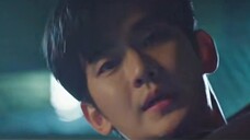 Hae In, selama kamu menunjukkan bahwa kamu membutuhkan Baek Hyun Woo sedikit saja, dia akan berlari 